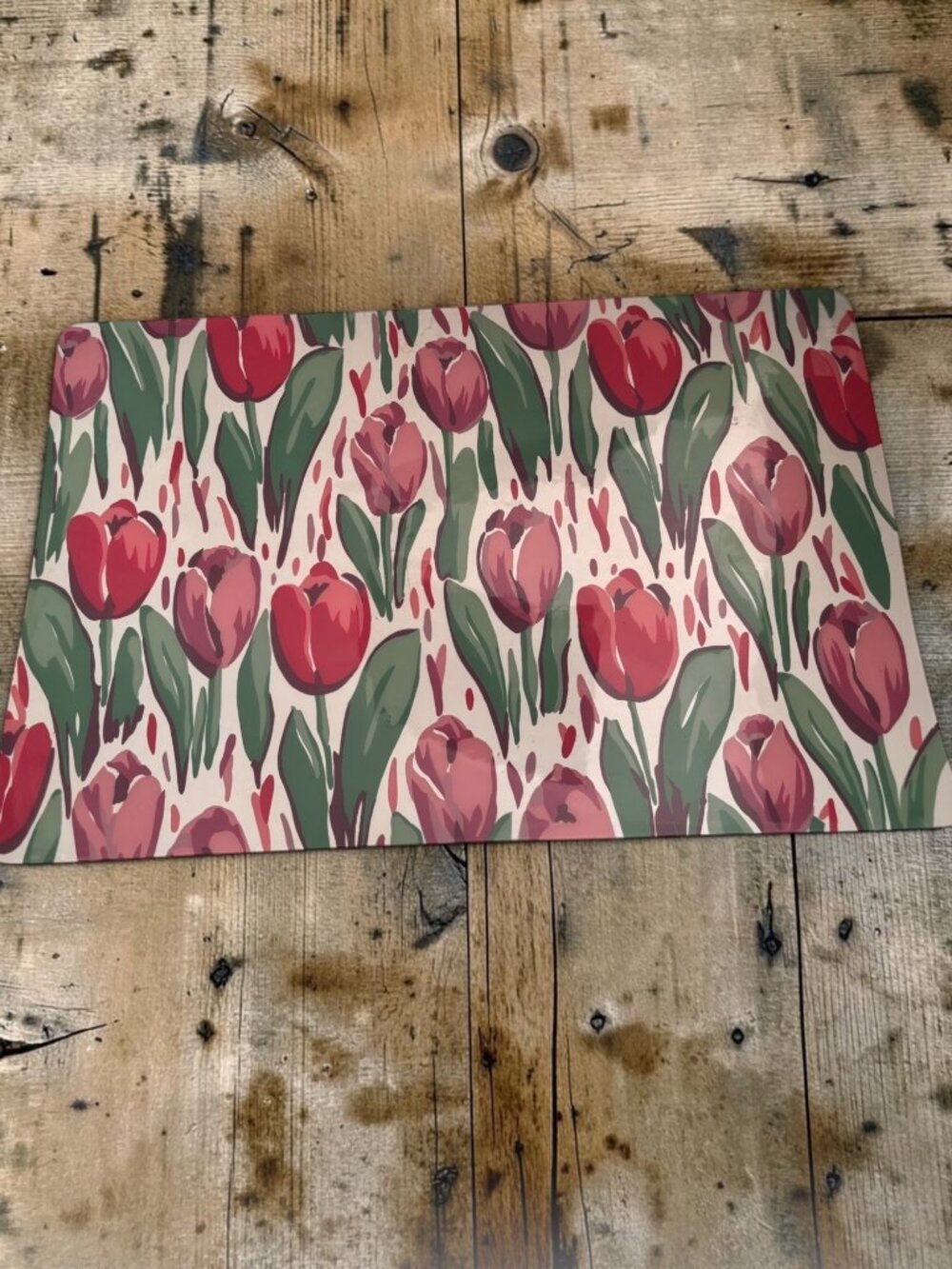 Set Of 4 Clear Vinyl Placemats Clear With Red & Pink Tulip Design